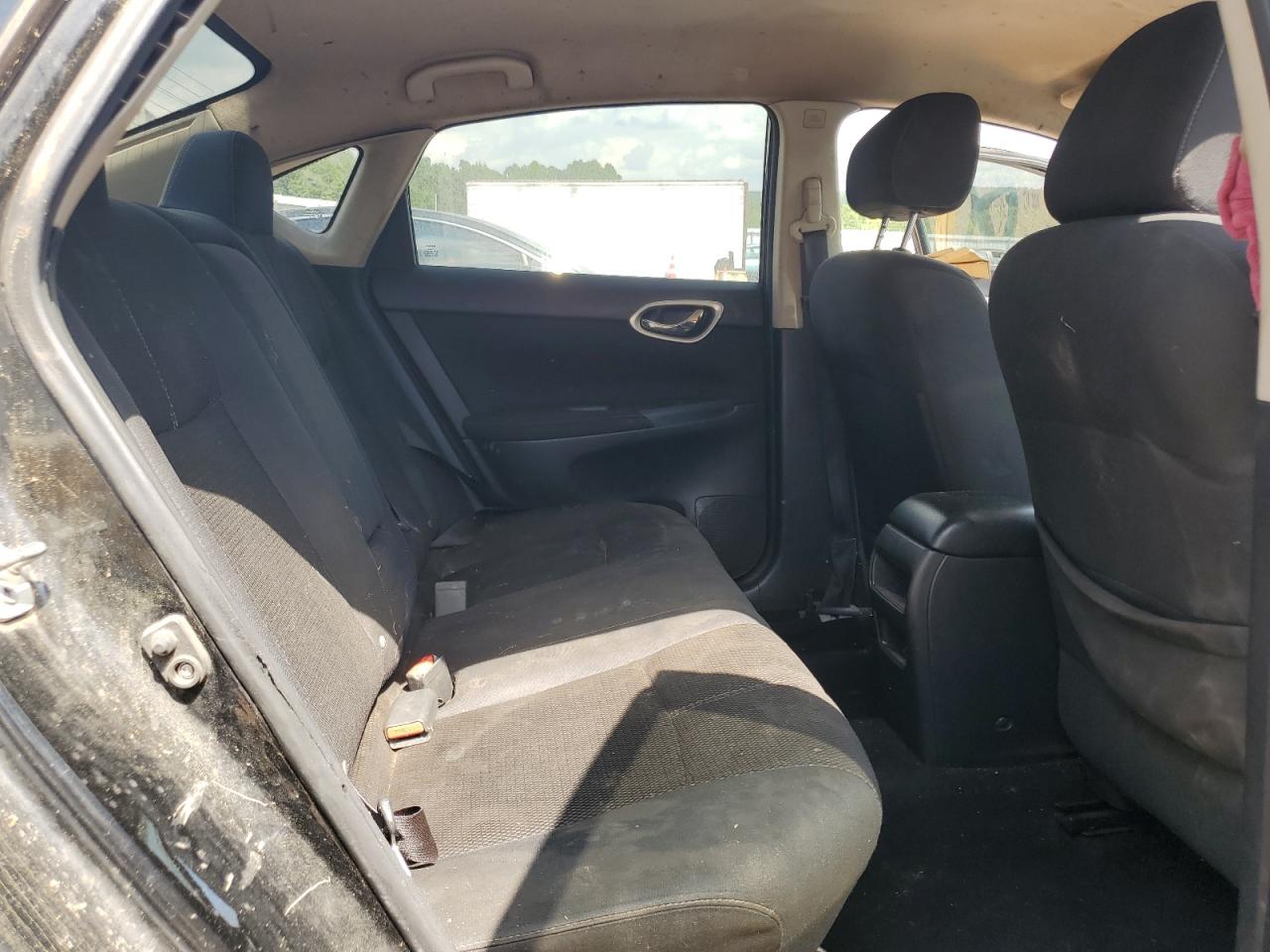 3N1AB7AP7FY300137 2015 Nissan Sentra S