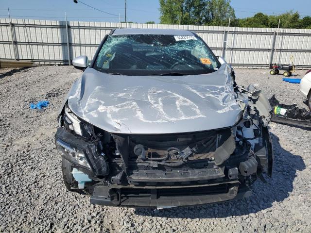  NISSAN ROGUE 2023 Srebrny