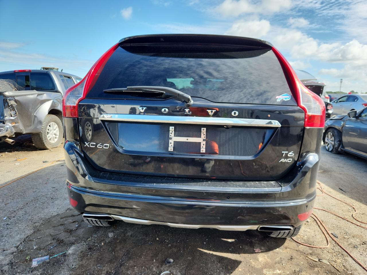 2015 Volvo Xc60 T6 Platinum VIN: YV4902RDXF2595958 Lot: 61403675