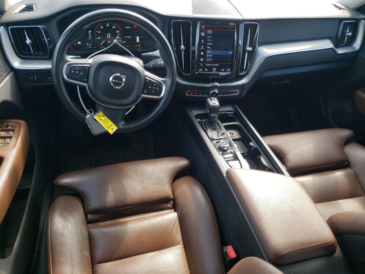2019 Volvo Xc60 T5 Momentum VIN: LYV102DK5KB239237 Lot: 63373895