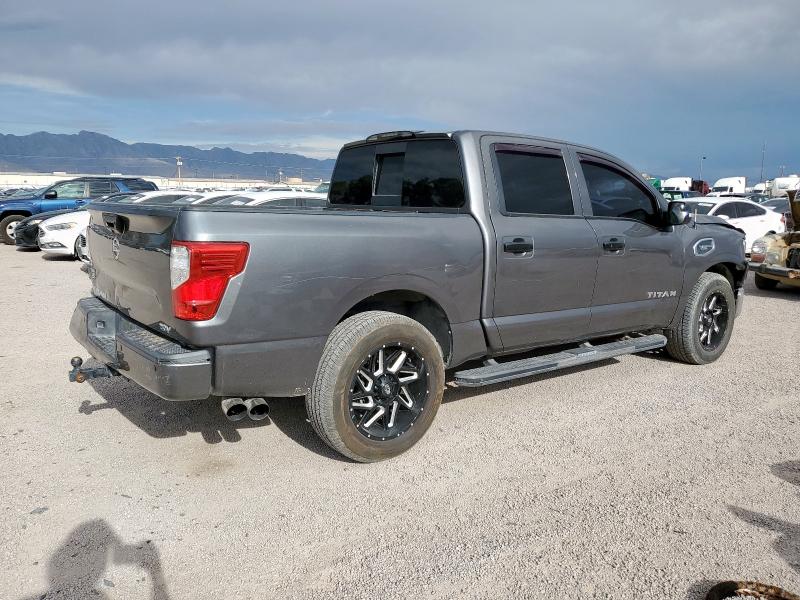  NISSAN TITAN 2017 Gray