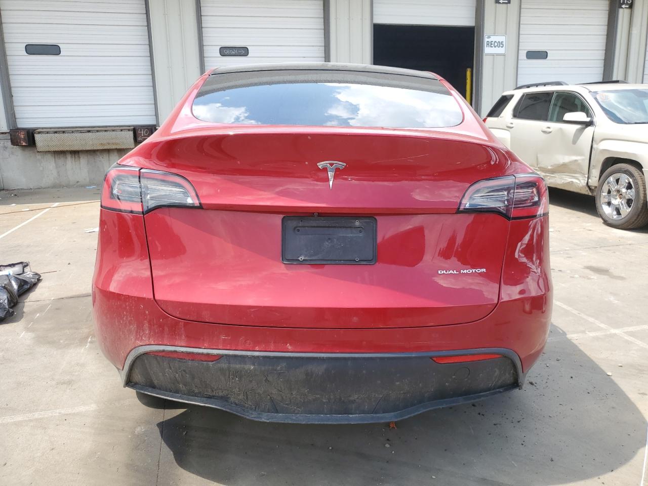 2021 Tesla Model Y VIN: 5YJYGDEE6MF061337 Lot: 62725865