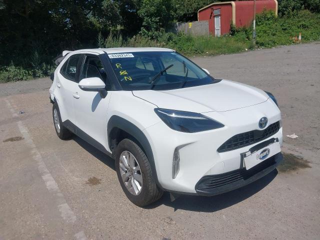 2022 TOYOTA YARIS CROS