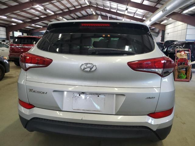  HYUNDAI TUCSON 2018 Srebrny