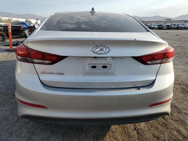Седани HYUNDAI ELANTRA 2017 Сріблястий