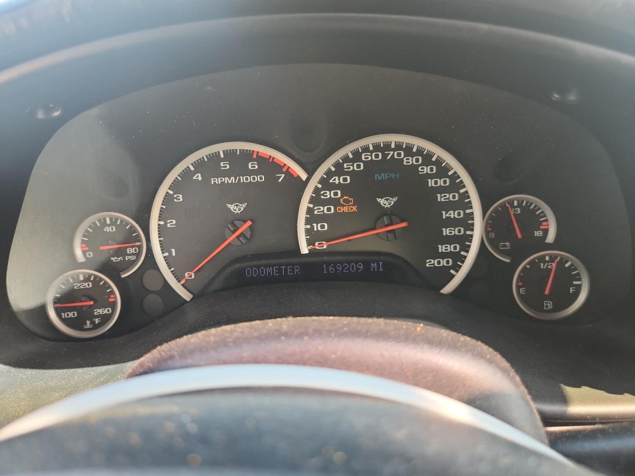 1g1yy32g0y5103143 1G1YY32G0Y5103143 2000 Chevrolet Corvette
