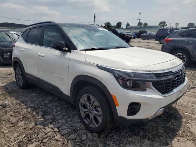  KIA SELTOS 2024 Белы