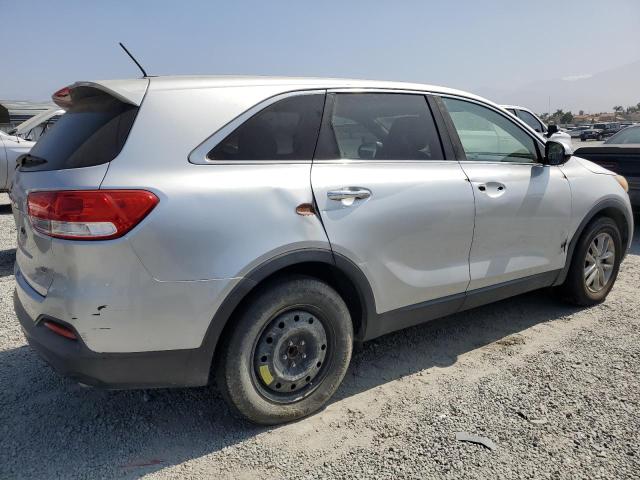  KIA SORENTO 2016 Srebrny