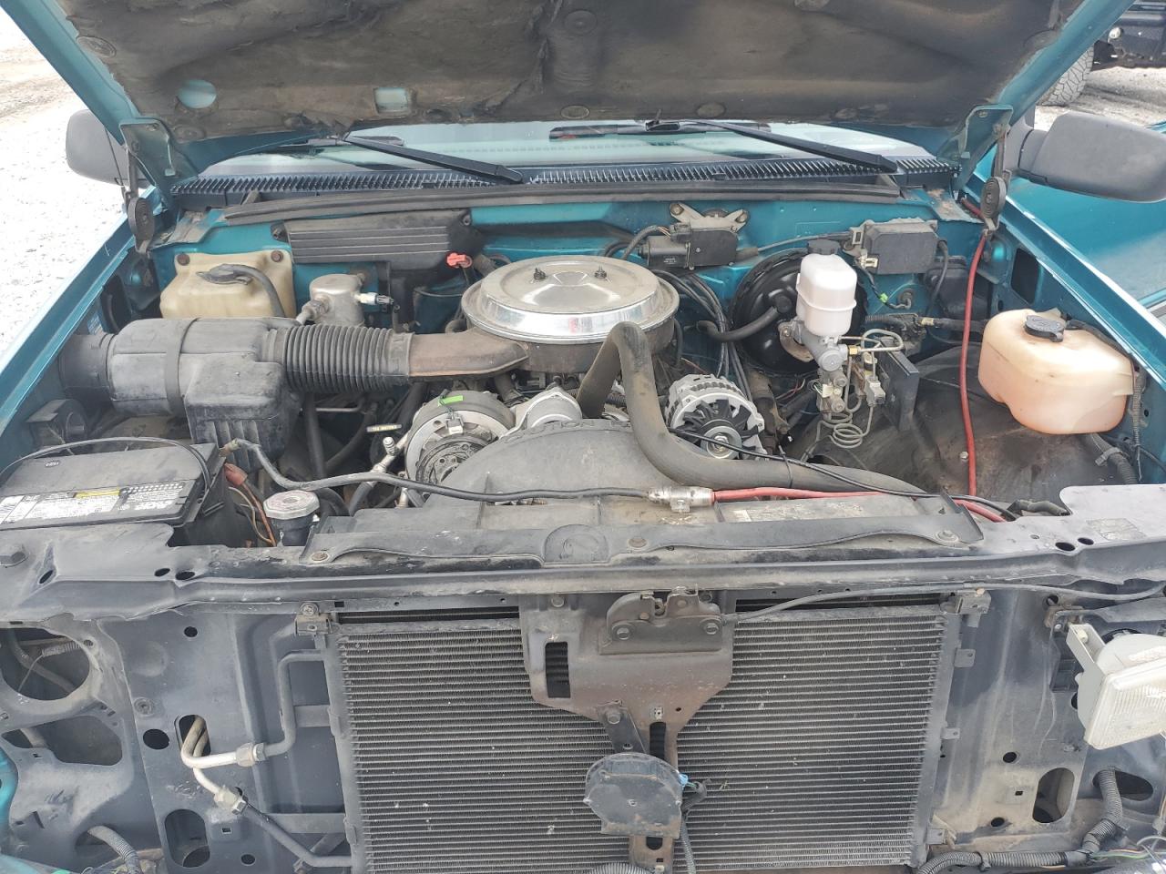 1993 Chevrolet Gmt-400 K1500 VIN: 2GCEK19K7P1228876 Lot: 64415395