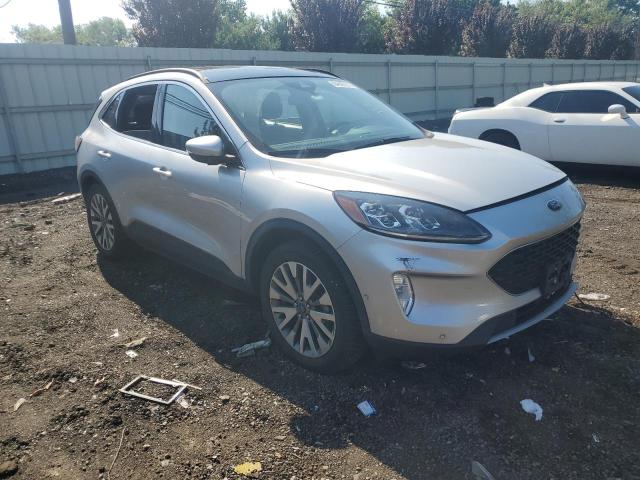  FORD ESCAPE 2020 Srebrny