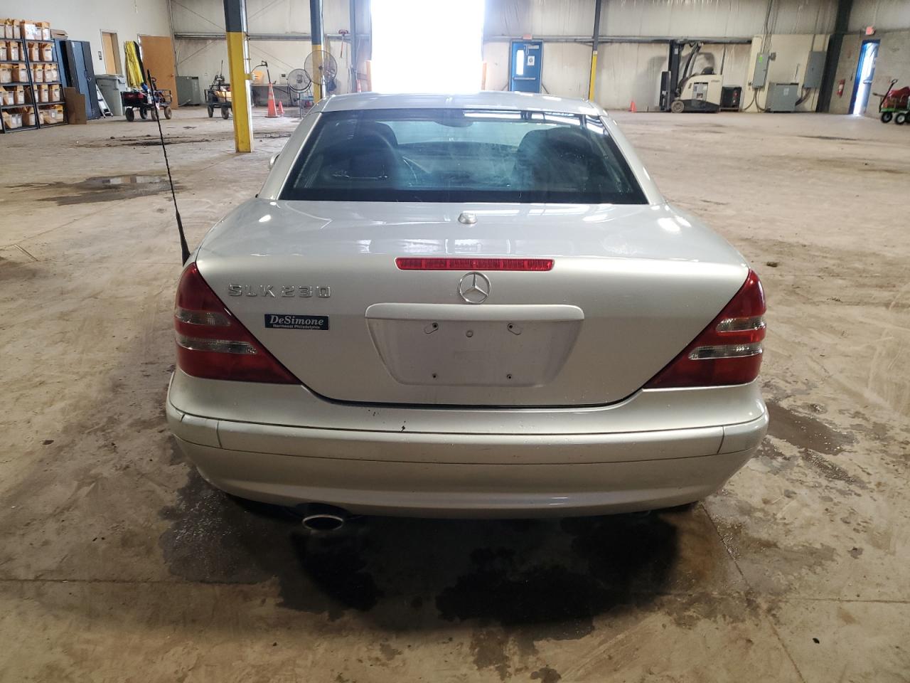 2004 Mercedes-Benz Slk 230 Kompressor VIN: WDBKK49F74F301027 Lot: 65051485