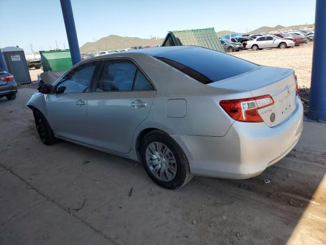  TOYOTA CAMRY 2012 Srebrny