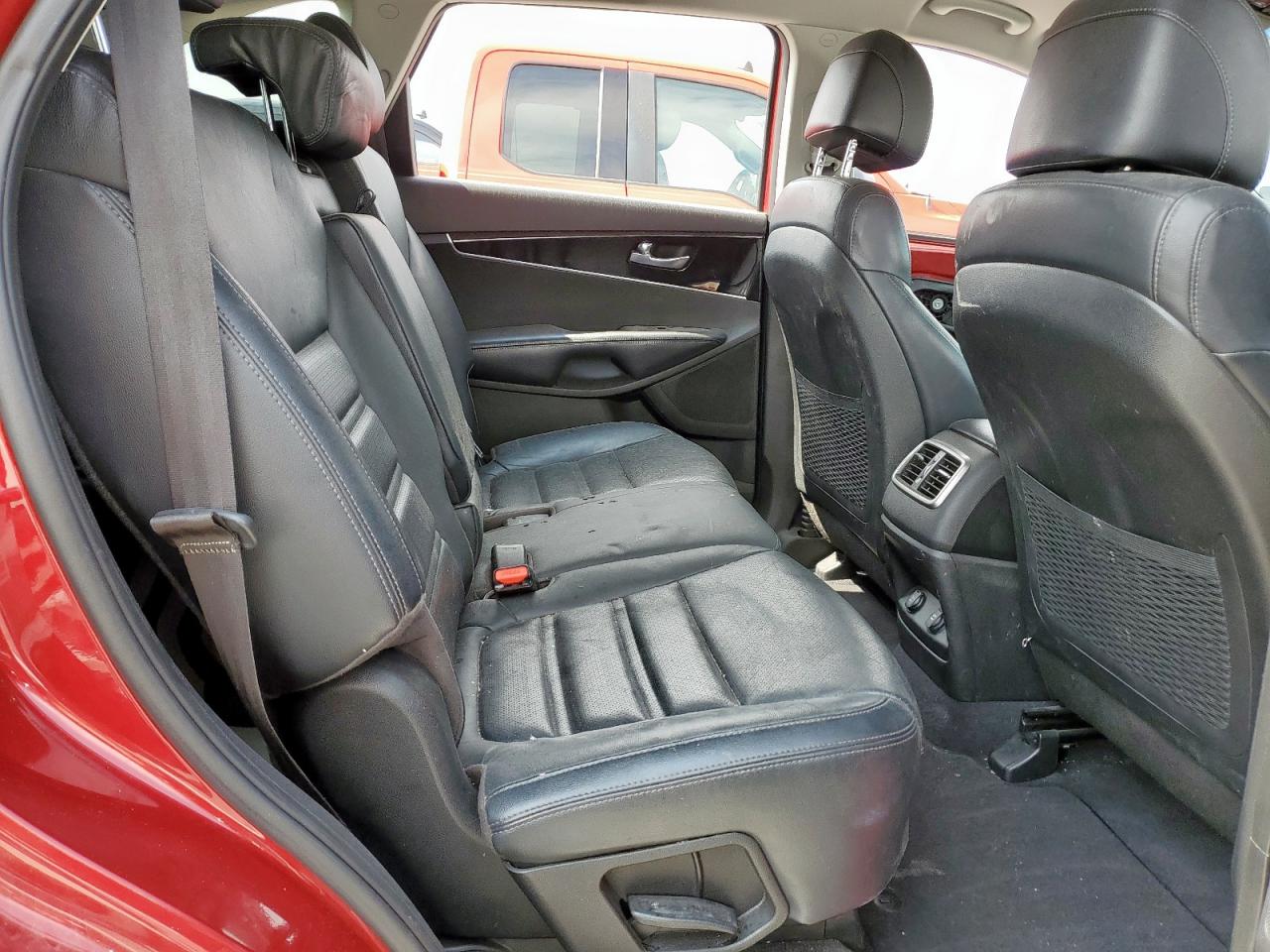 2018 Kia Sorento Lx VIN: 5XYPG4A37HG322148 Lot: 63558385