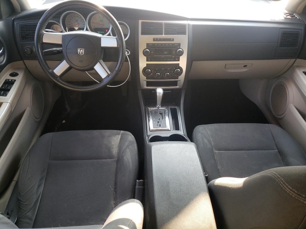 2007 Dodge Magnum Sxt VIN: 2D4FV47V37H702164 Lot: 62341165