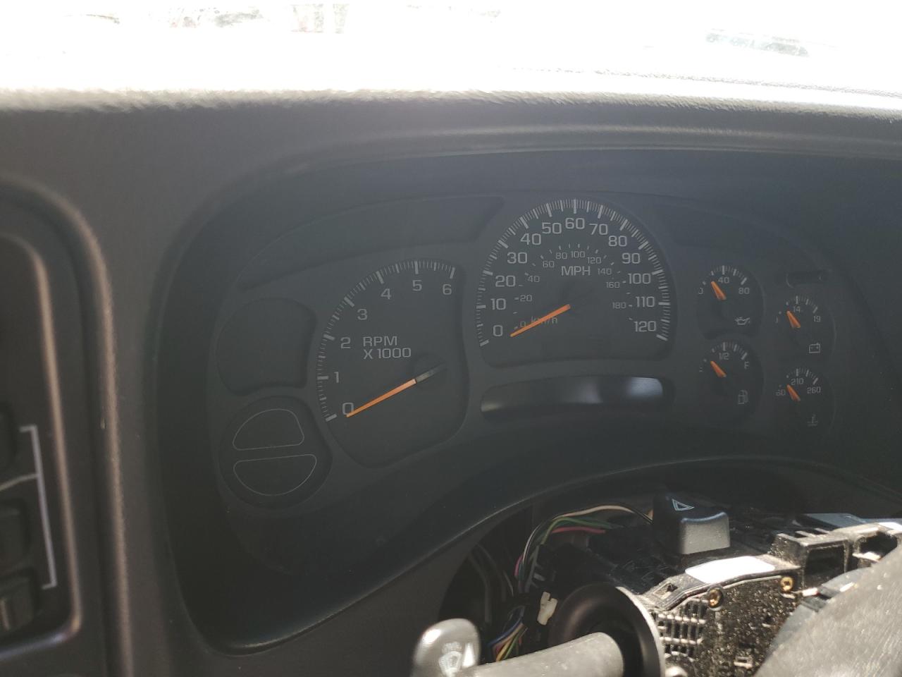 2003 Chevrolet Tahoe K1500 VIN: 1GNEK13Z93J261889 Lot: 67038165