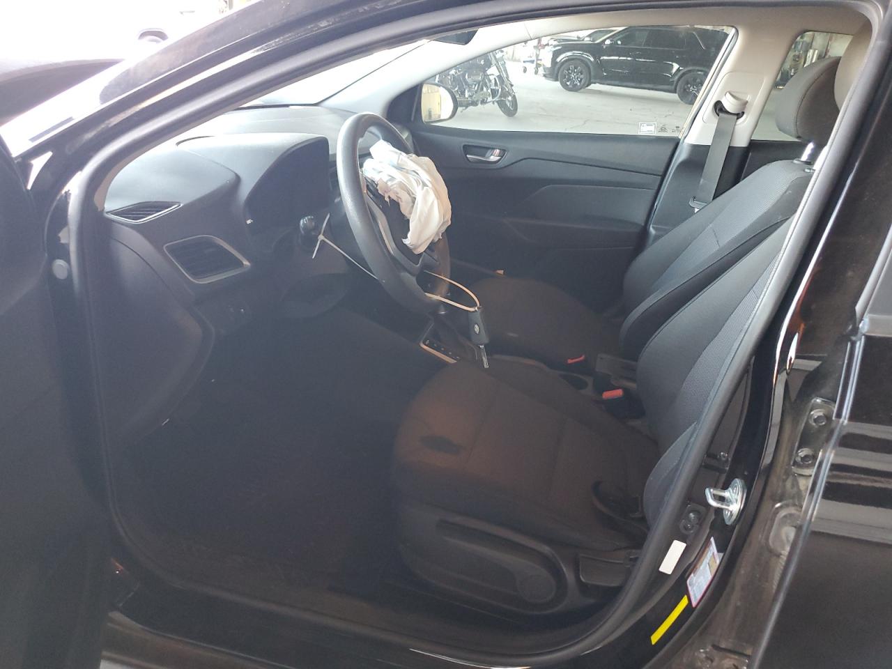 2019 Hyundai Accent Se VIN: 3KPC24A32KE043756 Lot: 64030695