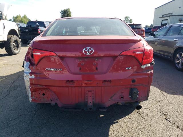  TOYOTA COROLLA 2017 Красный