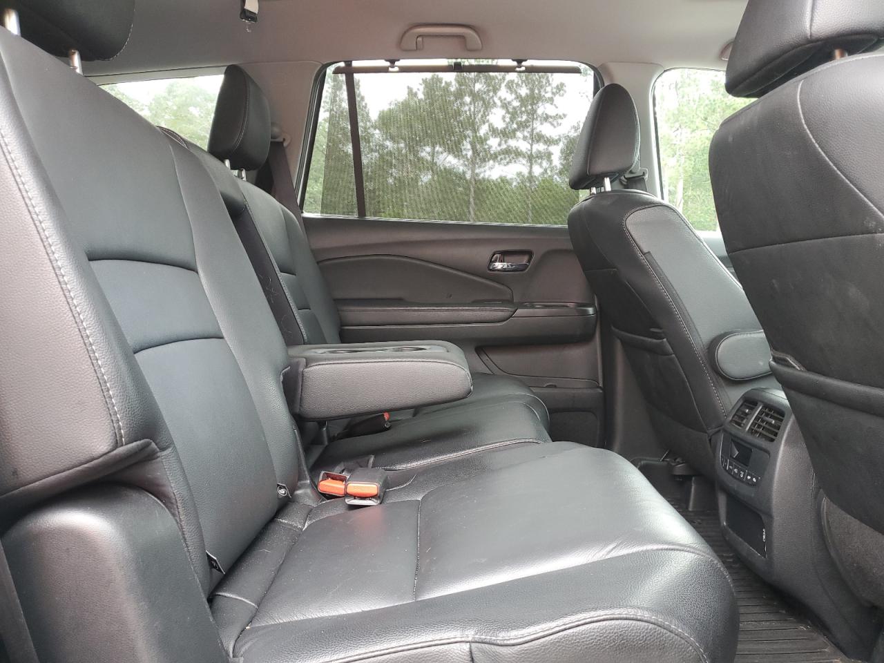 2022 Honda Pilot Se VIN: 5FNYF5H28NB025676 Lot: 62631695