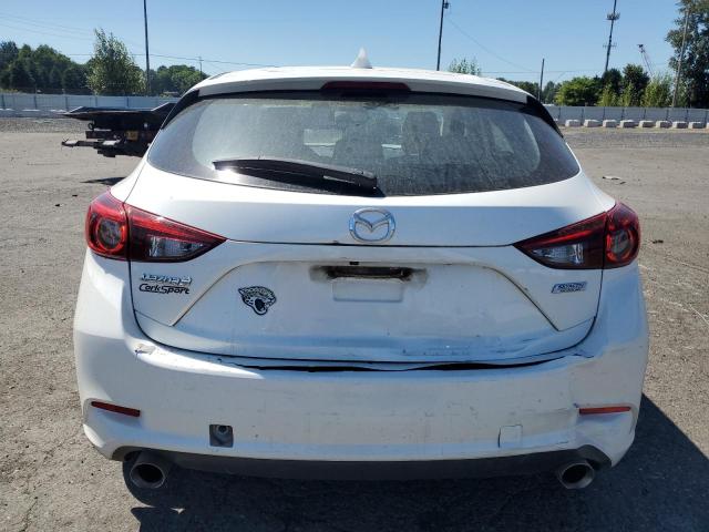  MAZDA 3 2017 Белы