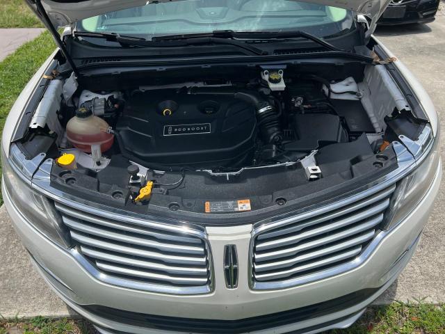 Parquets LINCOLN MKC 2017 Biały