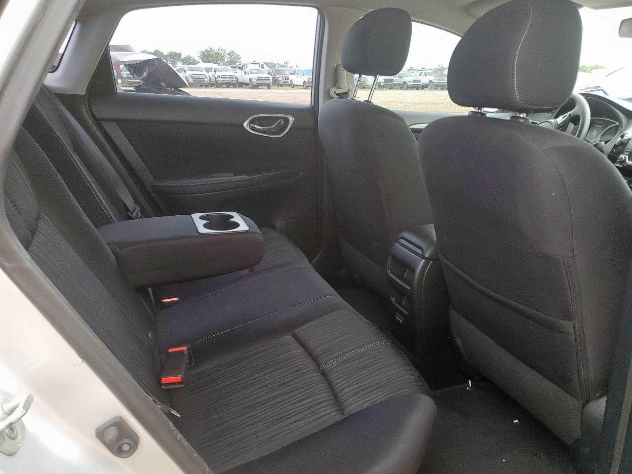 2018 Nissan Sentra S VIN: 3N1AB7AP8JY344348 Lot: 61994575
