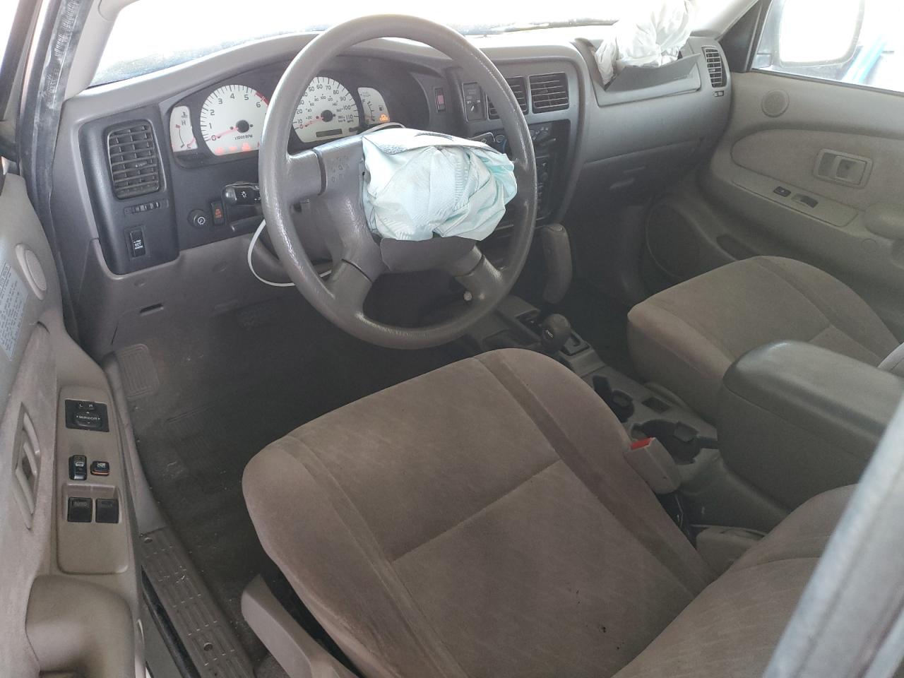 2004 Toyota Tacoma Xtracab VIN: 5TEWN72N24Z408549 Lot: 63462925