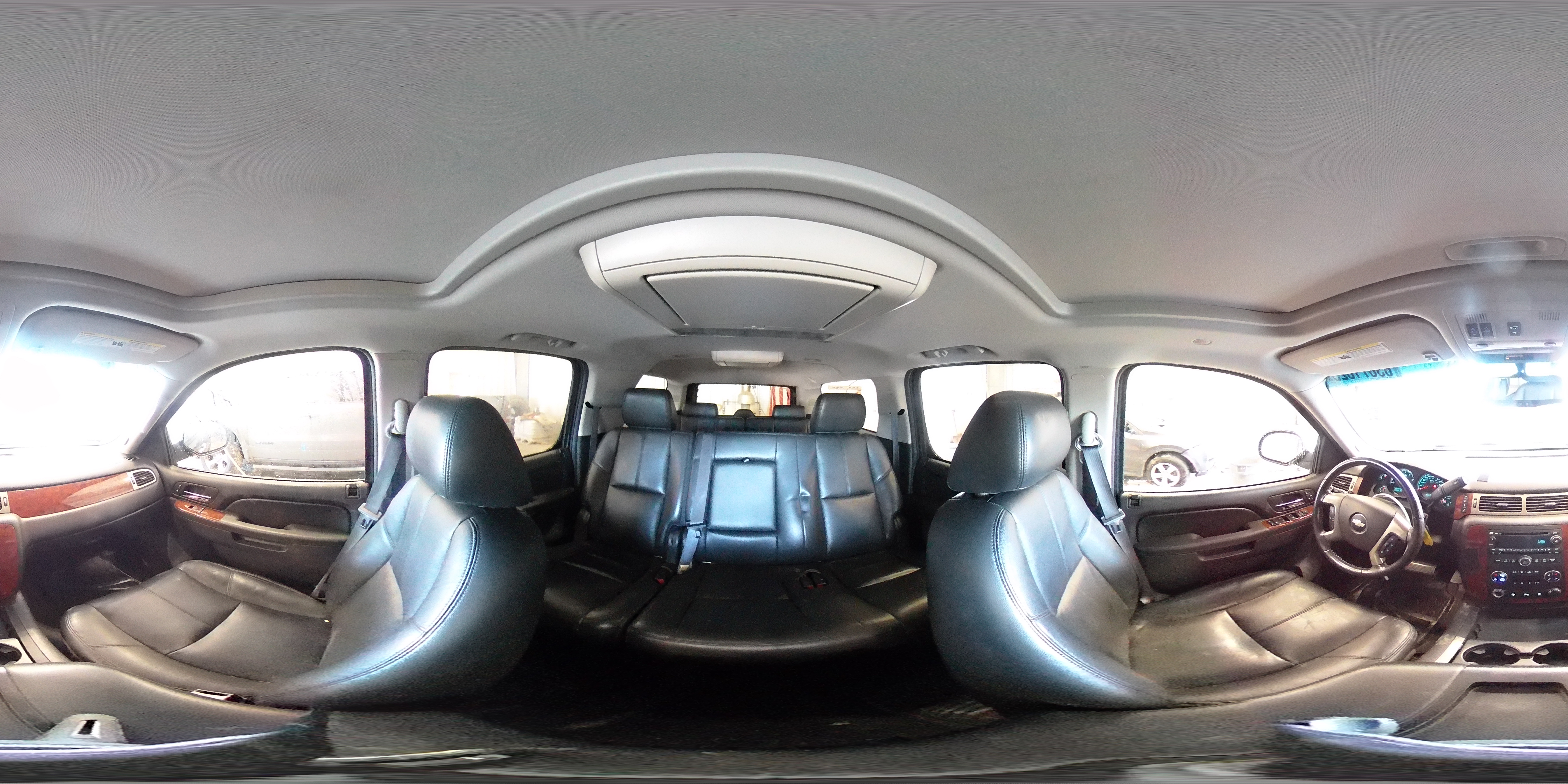 2014 Chevrolet Suburban K1500 Lt VIN: 1GNSKJE73ER186710 Lot: 63671825
