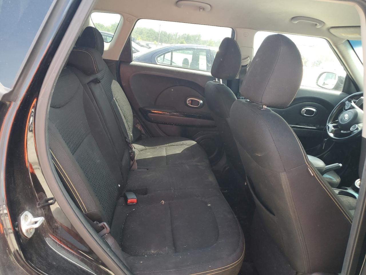 2015 Kia Soul + VIN: KNDJP3A52F7123343 Lot: 65786385