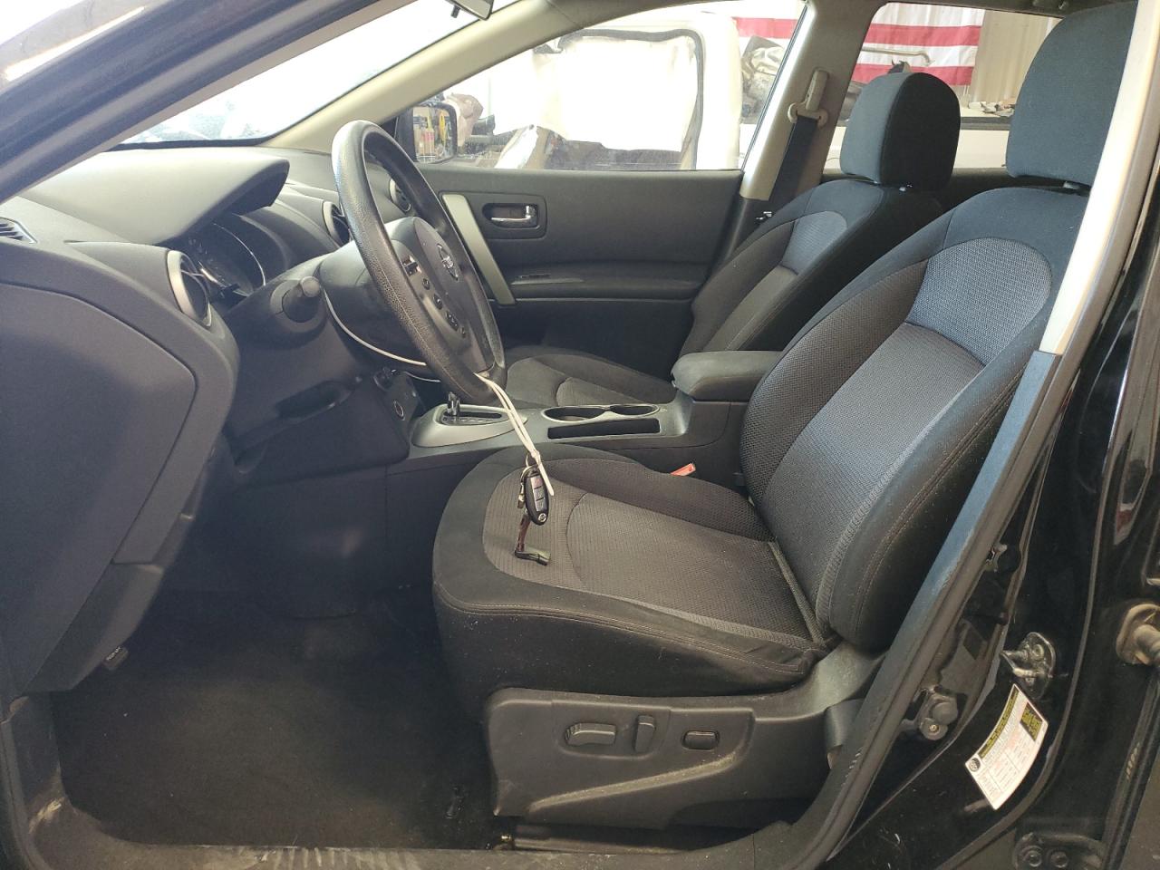 2011 Nissan Rogue S VIN: JN8AS5MV4BW666221 Lot: 65851935