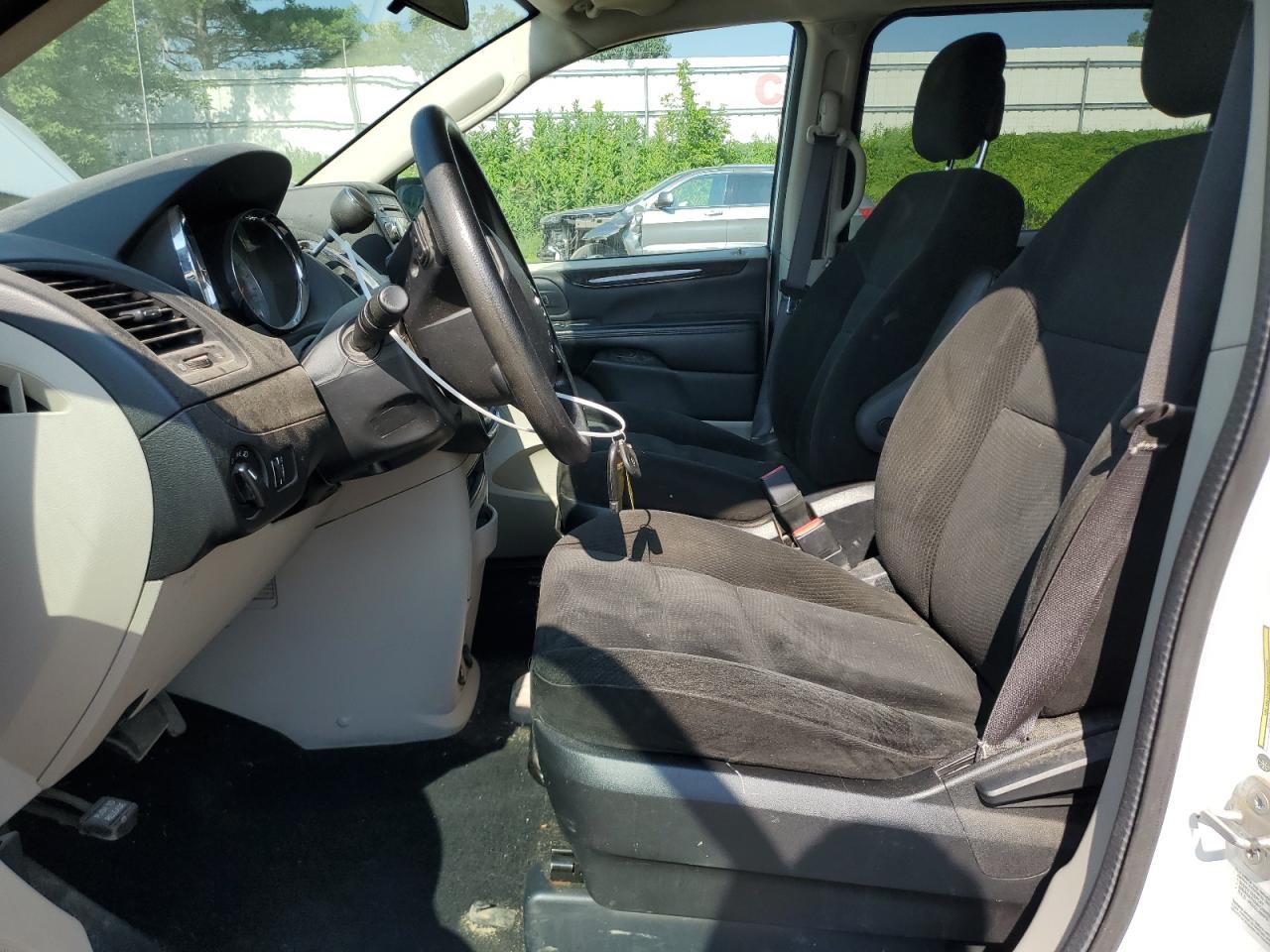 2016 Dodge Grand Caravan Se VIN: 2C4RDGBG7GR140240 Lot: 64442515