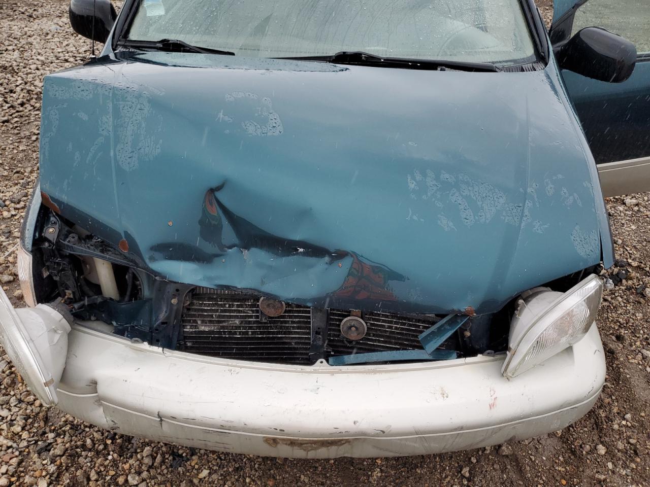 1998 Toyota Sienna Le VIN: 4T3ZF13C3WU048825 Lot: 63499305