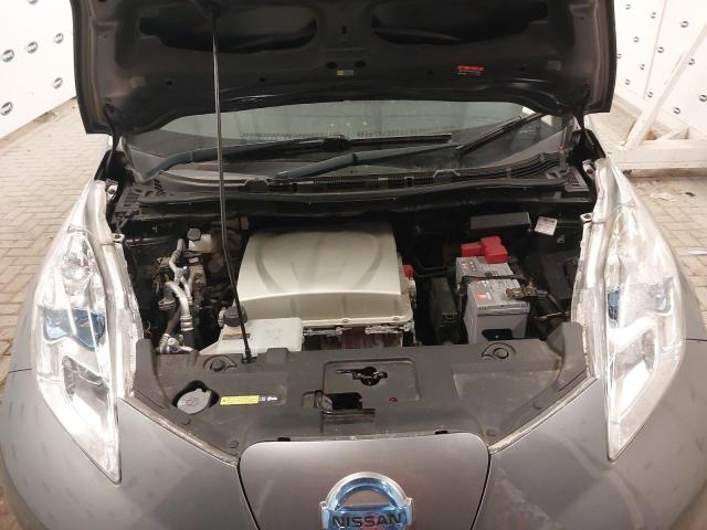 2017 NISSAN LEAF TEKNA
