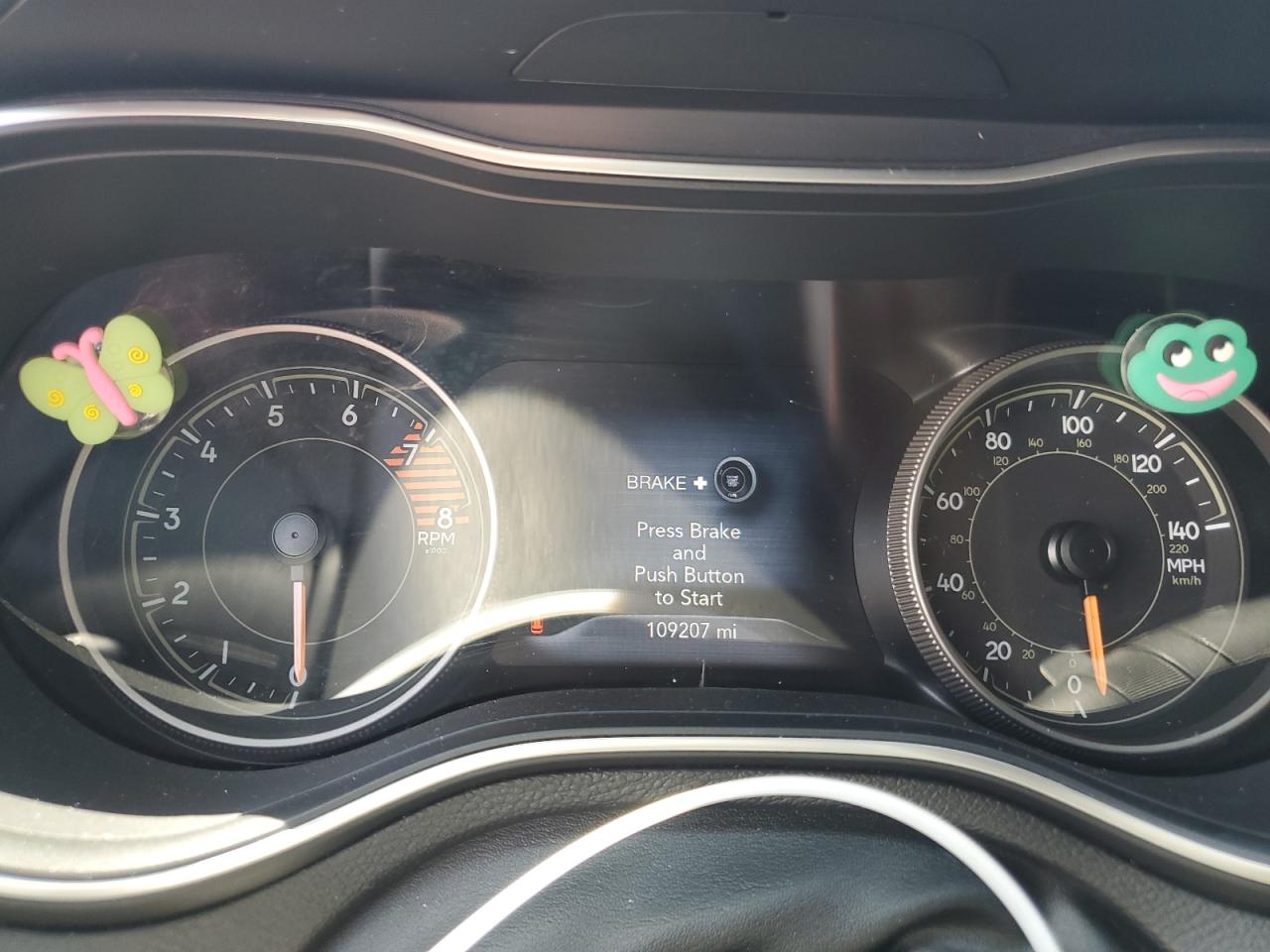 2019 Jeep Cherokee Limited VIN: 1C4PJMDX4KD425405 Lot: 63587425