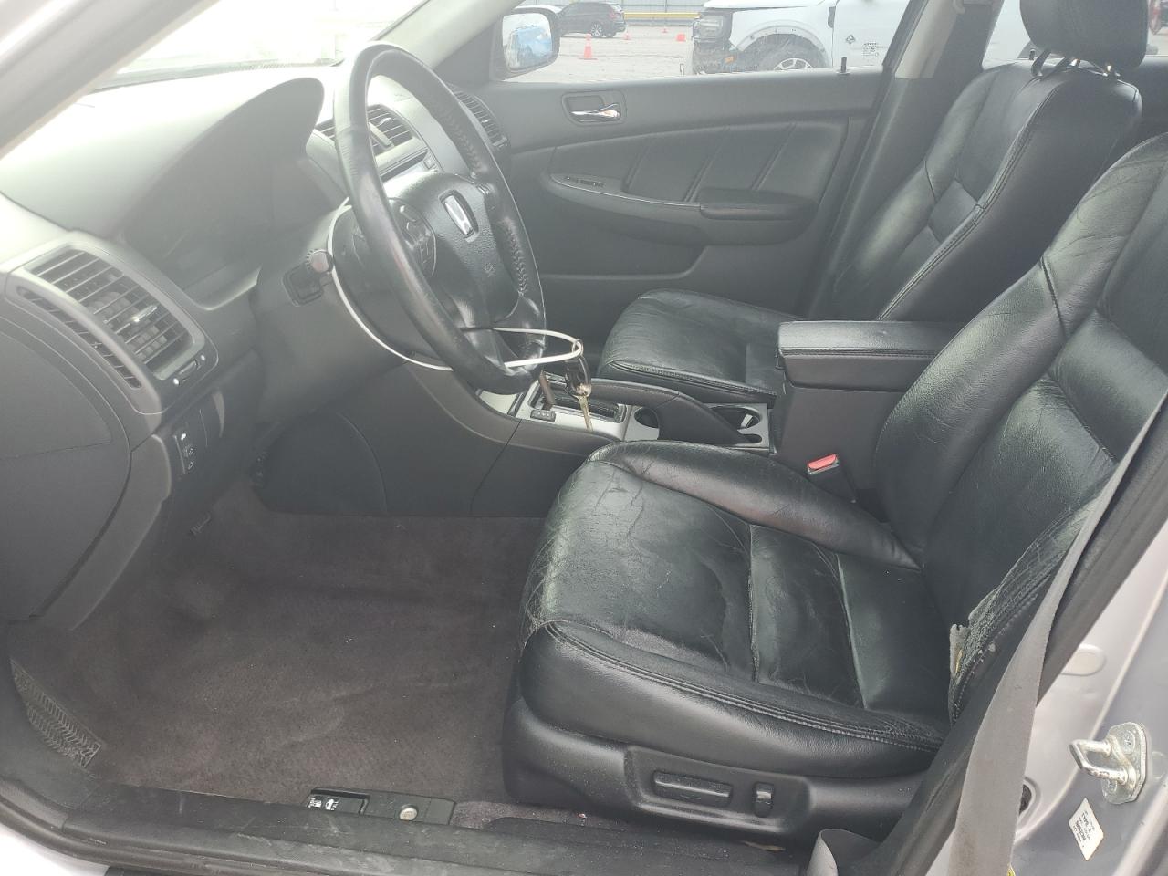 2004 Honda Accord Ex VIN: 1HGCM56884A025743 Lot: 63911805