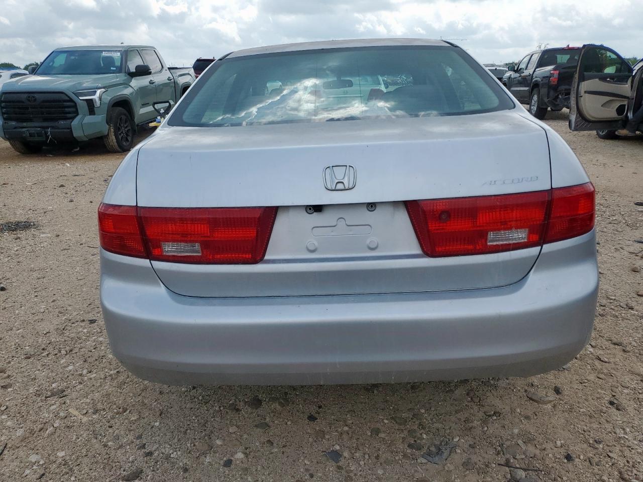 2005 Honda Accord Dx VIN: 1HGCM56155A161624 Lot: 64751865
