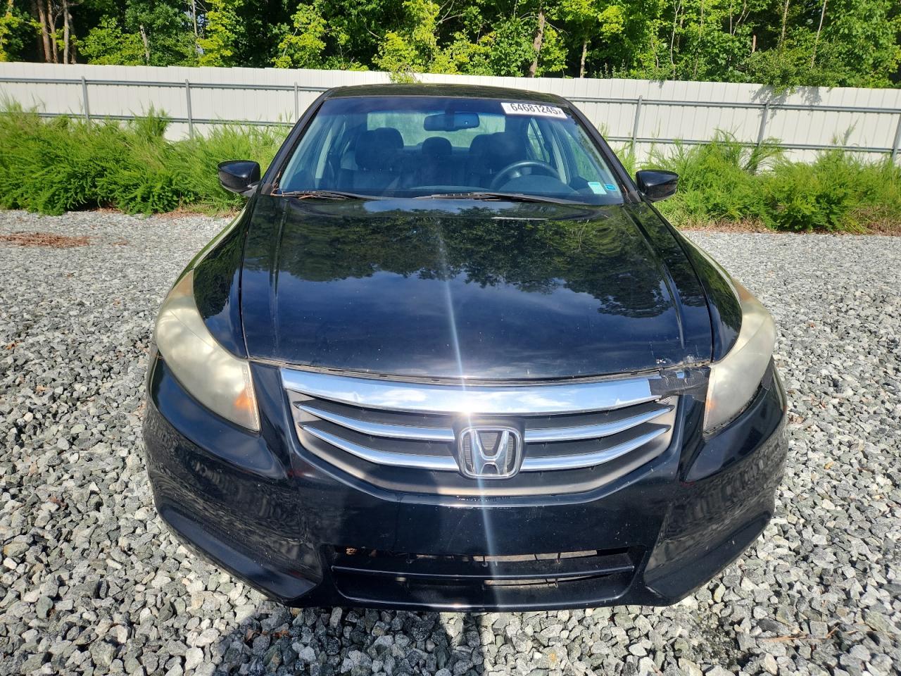 2011 Honda Accord Exl VIN: 1HGCP2F8XBA112174 Lot: 64681245