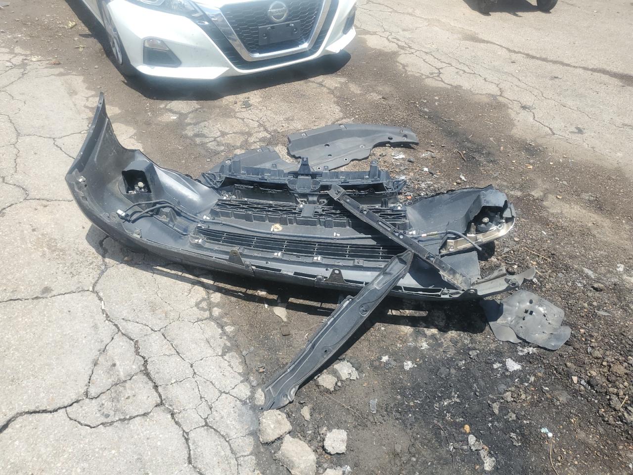 2018 Toyota 4Runner Sr5 VIN: JTEZU5JR4J5190035 Lot: 66168955