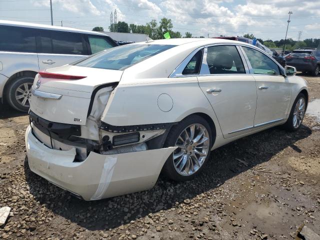 Sedans CADILLAC XTS 2014 Biały