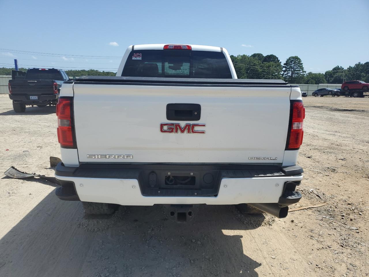 2016 GMC Sierra K2500 Denali VIN: 1GT12UE85GF218754 Lot: 64630575