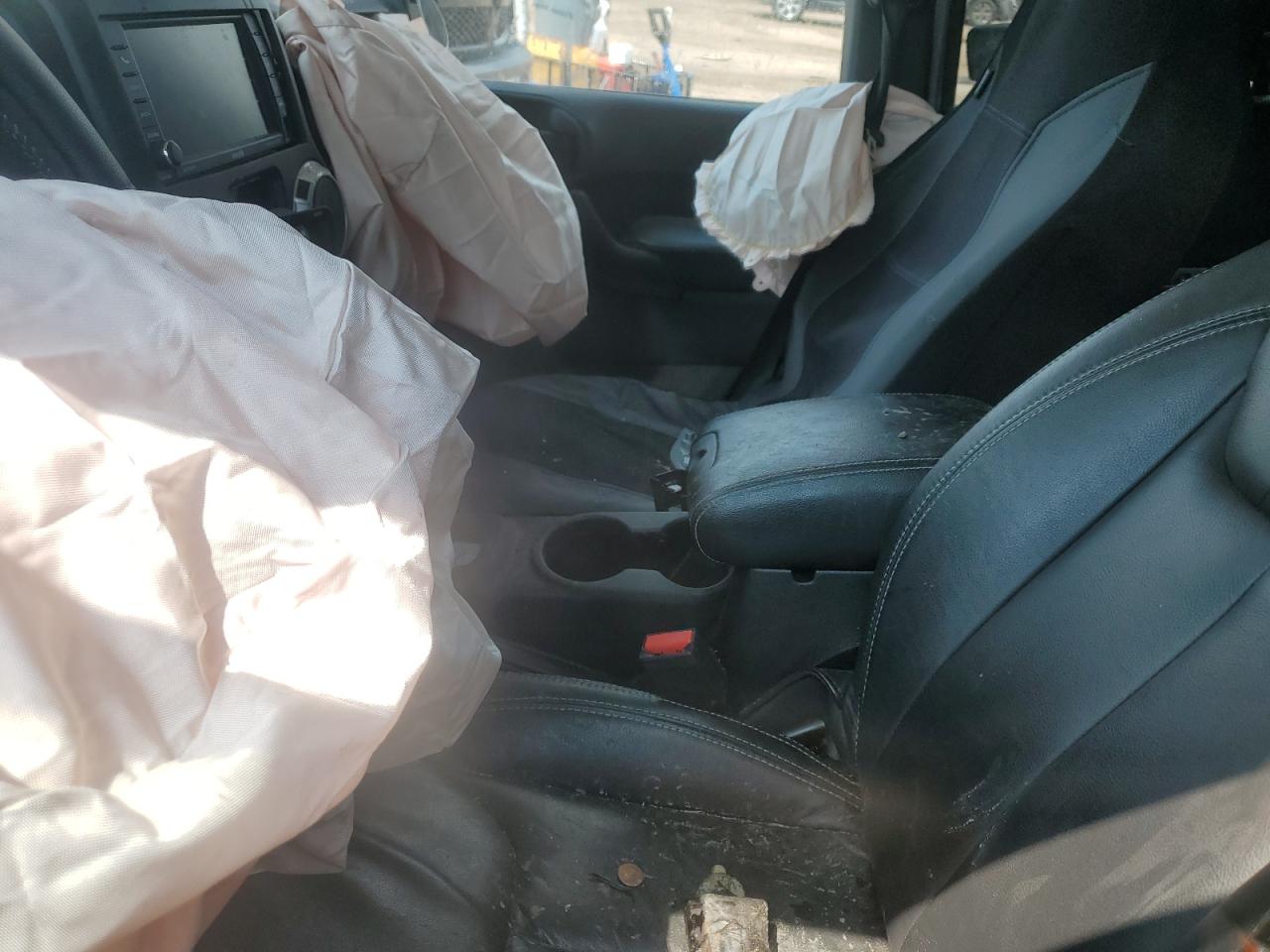 2015 Jeep Wrangler Unlimited Rubicon VIN: 1C4HJWFG3FL615835 Lot: 66962385