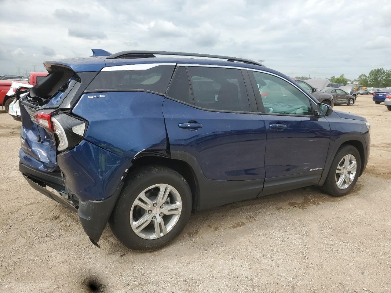 3gkalmev6nl300230 3GKALMEV6NL300230 2022 GMC Terrain Sle