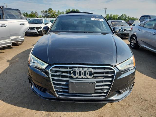 Sedans AUDI A3 2015 Black