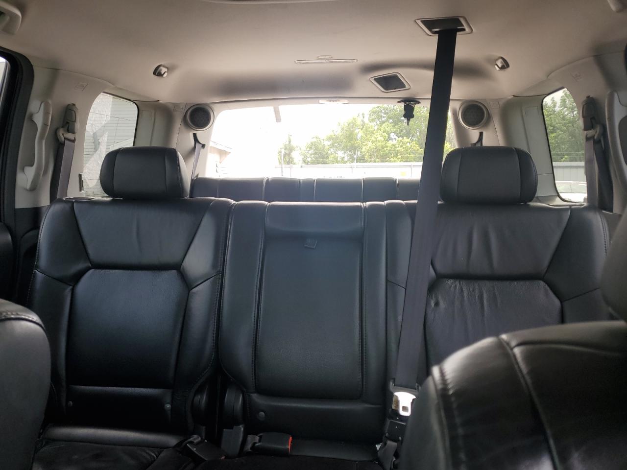 2011 Honda Pilot Touring VIN: 5FNYF4H92BB076805 Lot: 63806985