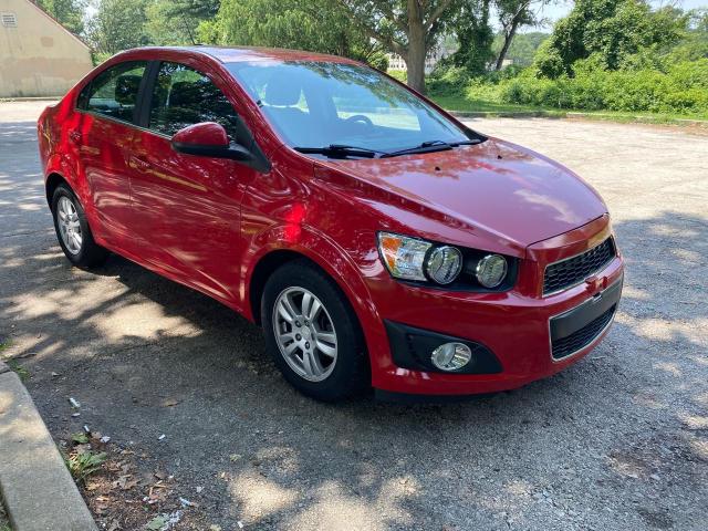 Sedans CHEVROLET SONIC 2016 Czerwony