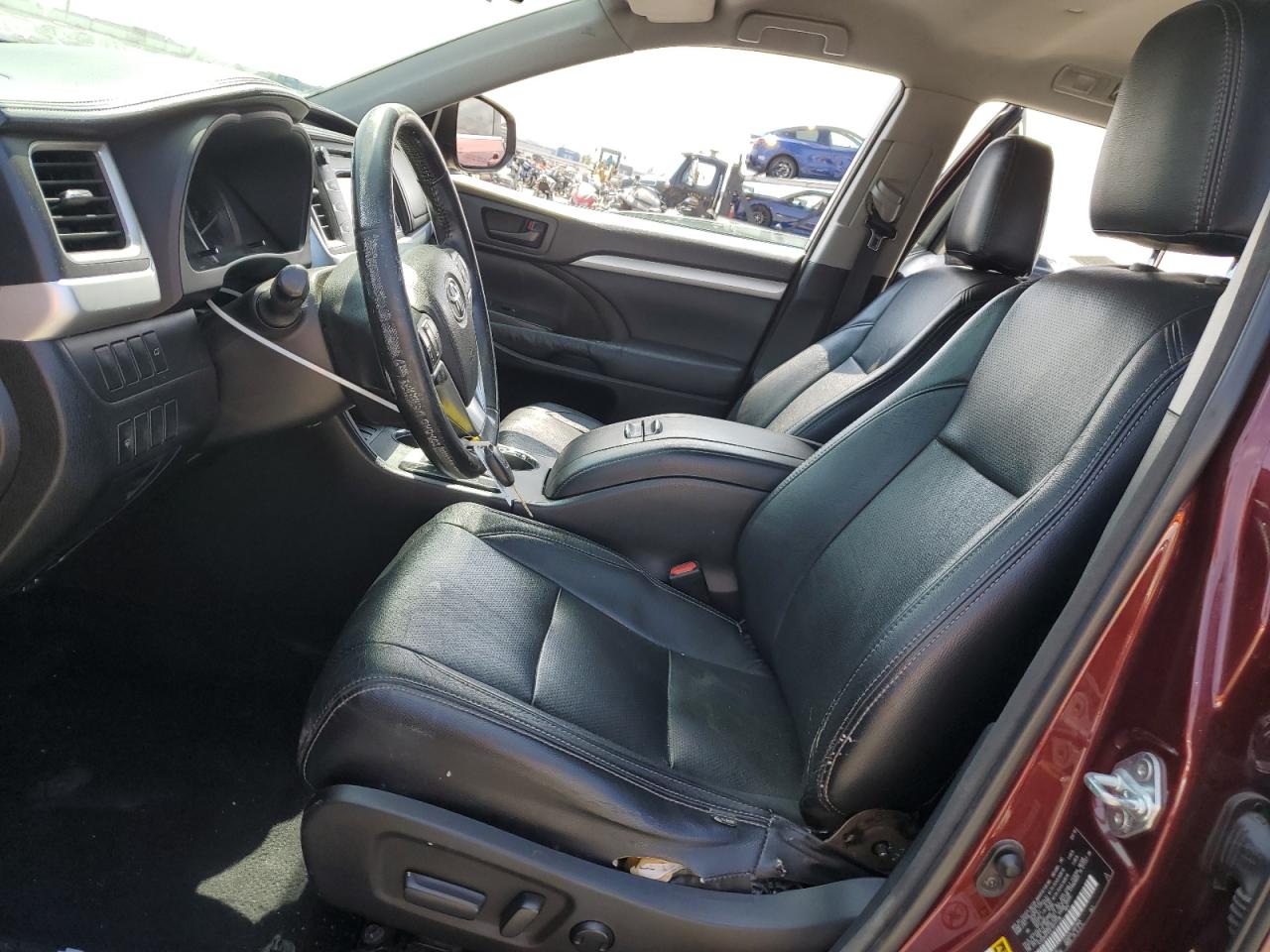 2015 Toyota Highlander Le VIN: 5TDZKRFH3FS077728 Lot: 65423465