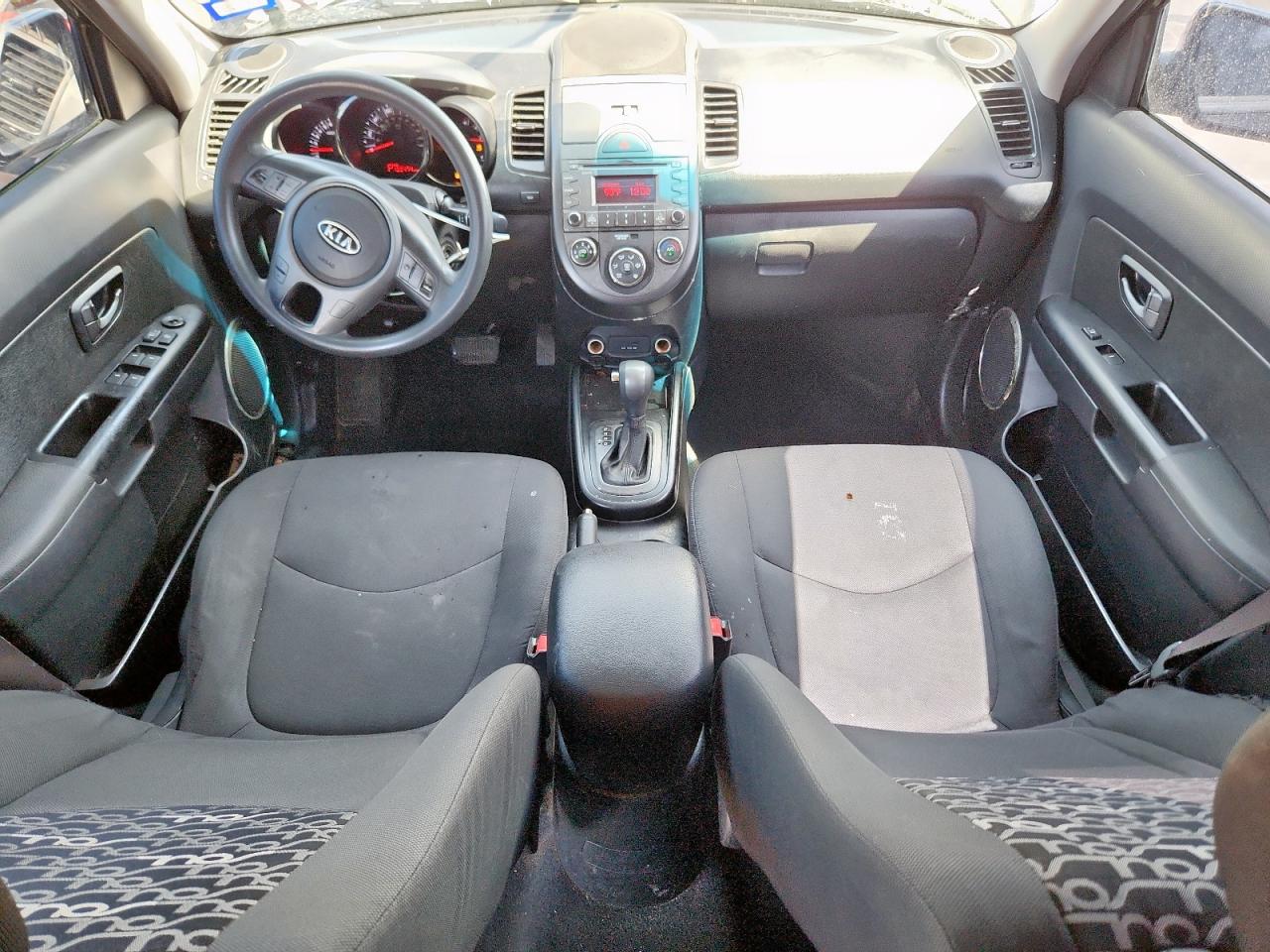 2011 Kia Soul + VIN: KNDJT2A24B7254845 Lot: 62287735