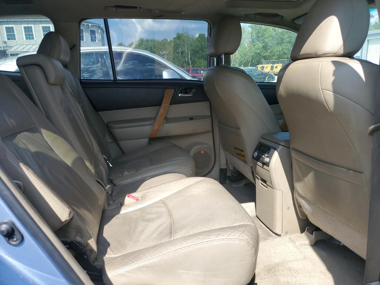 2009 Toyota Highlander Hybrid Limited VIN: JTEEW44A092028120 Lot: 65285255