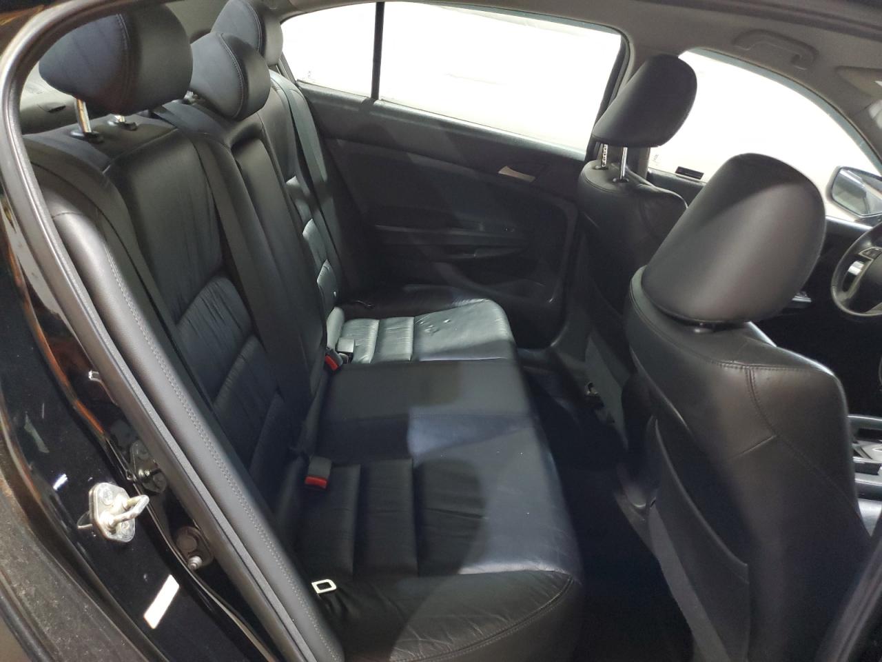 2012 Honda Accord Se VIN: 1HGCP2F60CA204331 Lot: 64976625