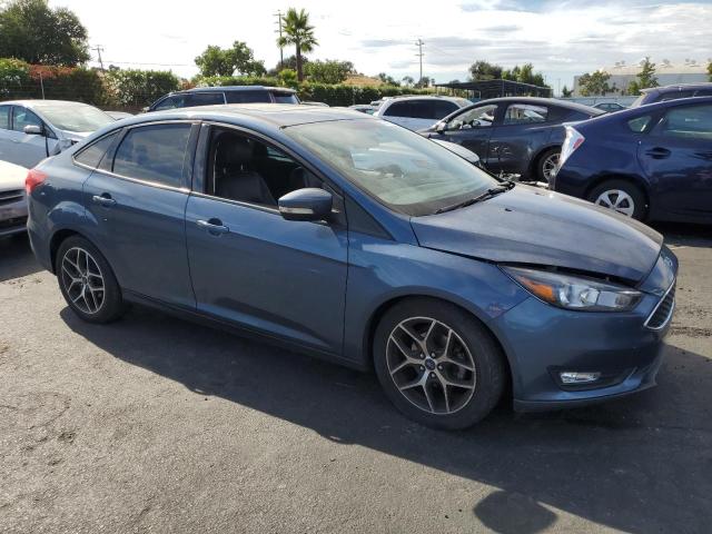  FORD FOCUS 2018 Blue