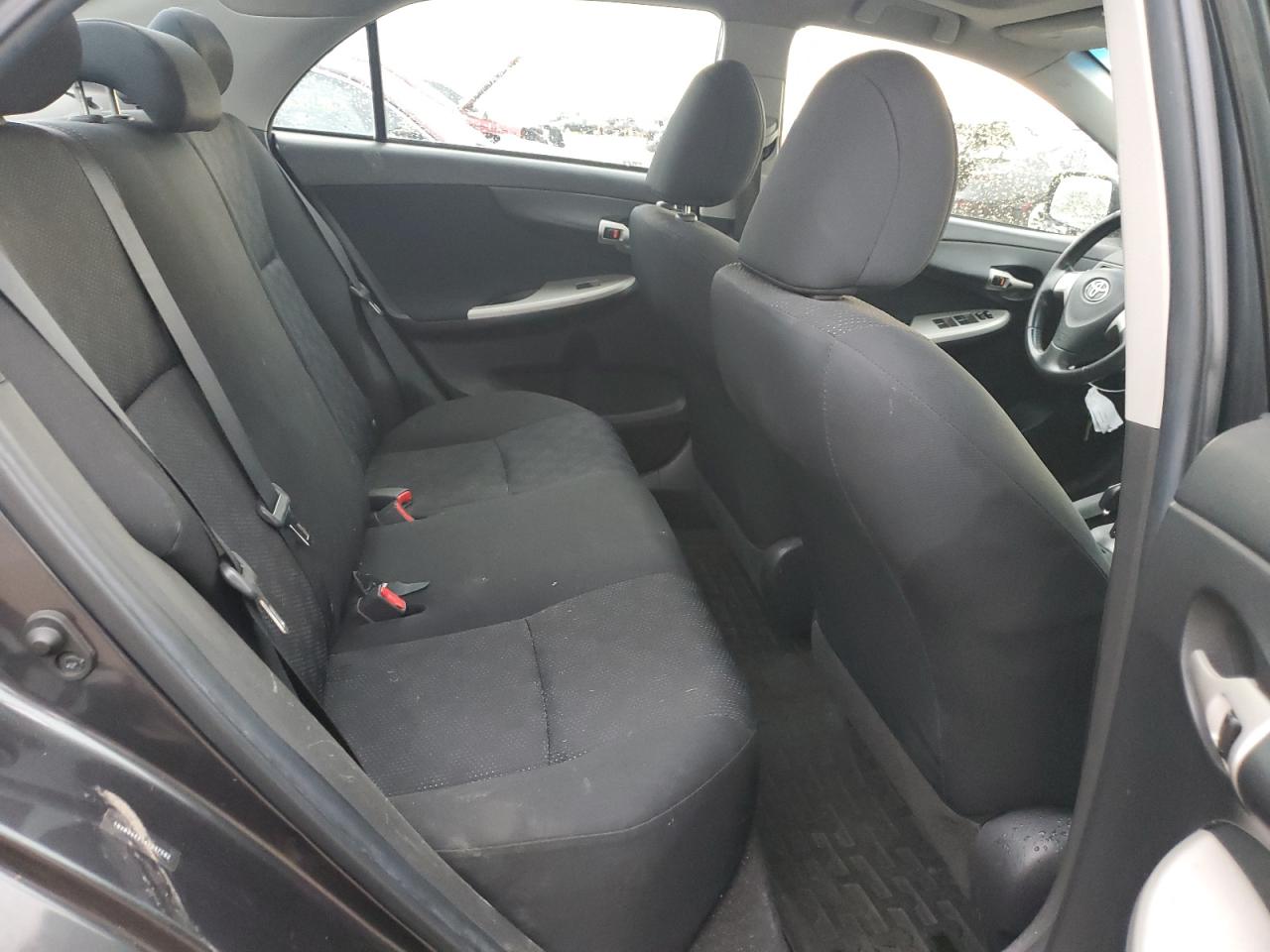 2010 Toyota Corolla Base VIN: 1NXBU4EE1AZ337582 Lot: 64849845